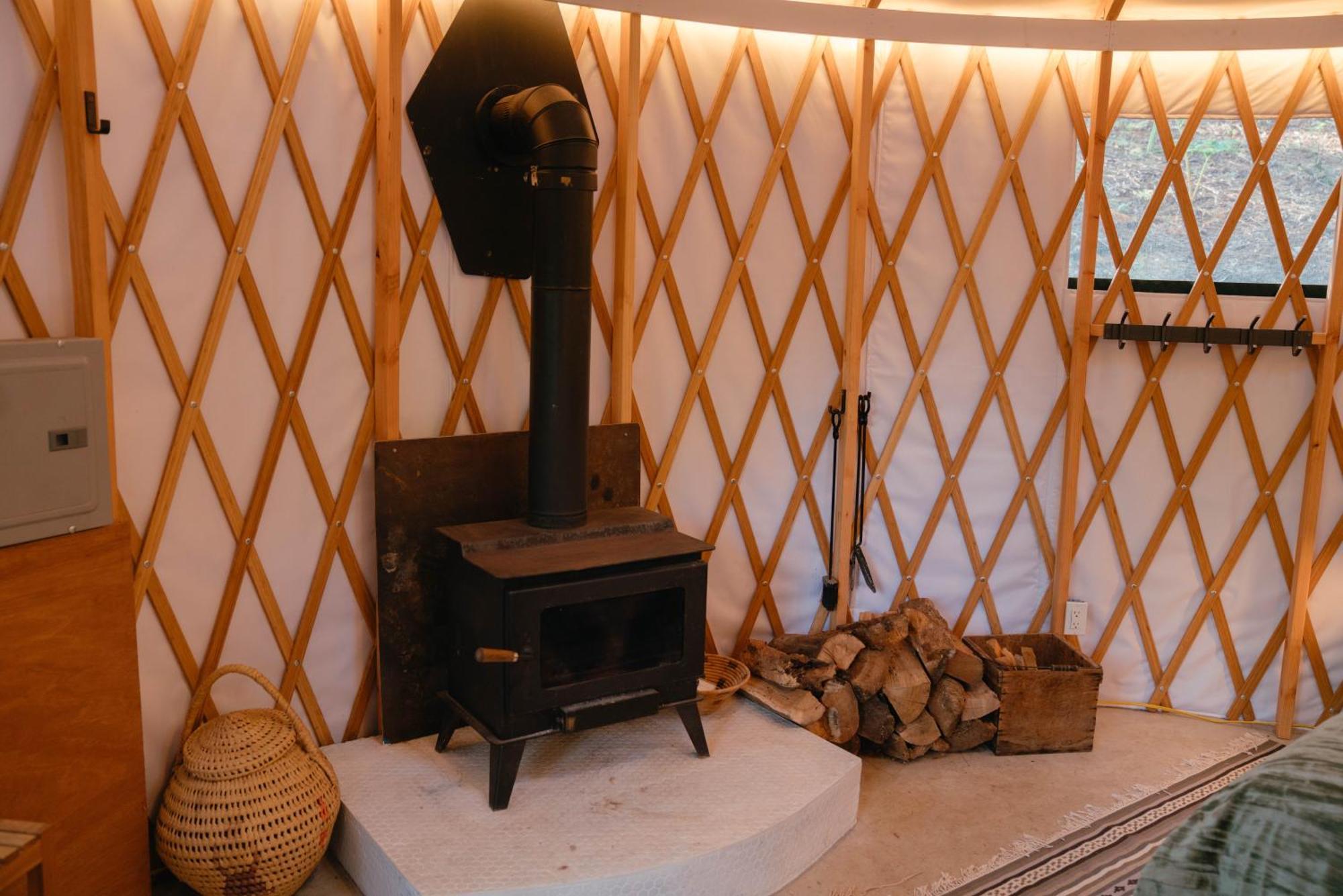 Hotel Magical Yurt In The Woods - 2 Miles From Town Nevada City Esterno foto